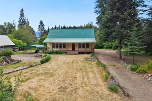 230 Shady Glen Dr, Easton, WA 98925 - Photo 4