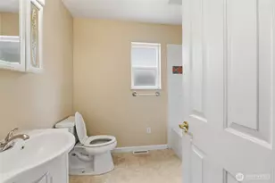 230 Shady Glen Dr, Easton, WA 98925 - Photo 12