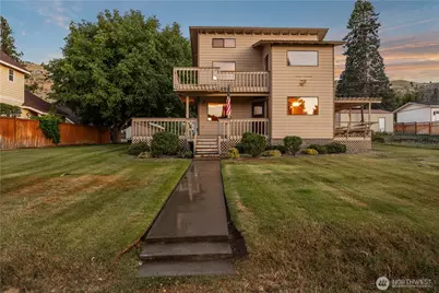 2111 W Terrace Avenue, Chelan, WA 98816 - Photo 36