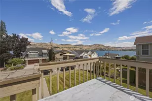 2111 W Terrace Ave, Chelan, WA 98816 - Photo 26