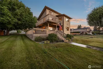 2111 W Terrace Avenue, Chelan, WA 98816 - Photo 1