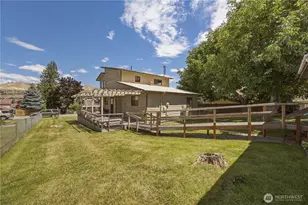 2111 W Terrace Ave, Chelan, WA 98816 - Photo 34