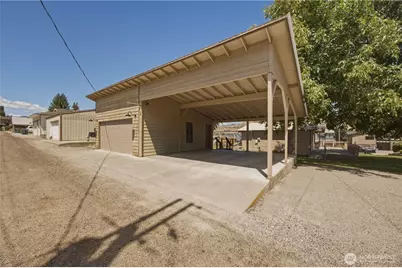 2111 W Terrace Avenue, Chelan, WA 98816 - Photo 30