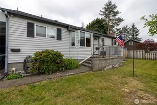 1128 H St, Centralia, WA 98531 - Photo 2