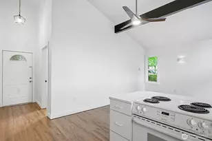 7901 196th St SW, Edmonds, WA 98026 - Photo 14