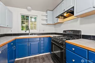 18711 82nd Ave NE, Kenmore, WA 98028 - Photo 8