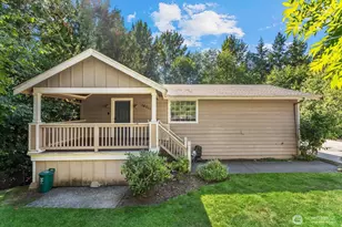 18711 82nd Ave NE, Kenmore, WA 98028 - Photo 1