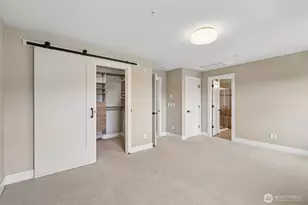 1078 NE High St, Issaquah, WA 98029 - Photo 18