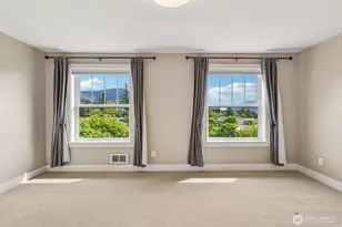 1078 NE High St, Issaquah, WA 98029 - Photo 16