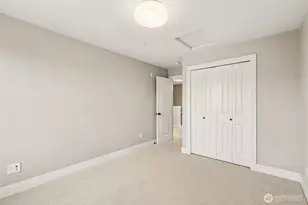 1078 NE High St, Issaquah, WA 98029 - Photo 24