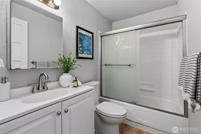 12631 NE 9th Place #C103, Bellevue, WA 98005 - Photo 18