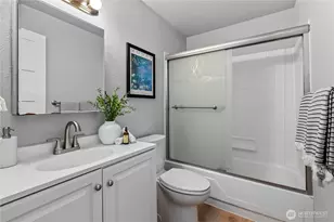 12631 NE 9th Pl, Bellevue, WA 98005 - Photo 18
