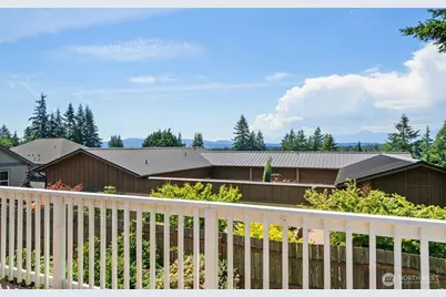 8101 McIntyre Lane NE, Bremerton, WA 98311 - Photo 30