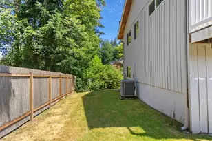 8101 McIntyre Ln NE, Bremerton, WA 98311 - Photo 36