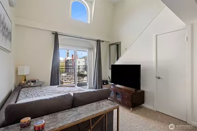 425 Vine Street #701, Seattle, WA 98121 - Photo 8
