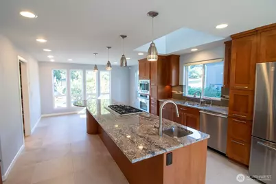 18217 NE 21st Street, Redmond, WA 98052 - Photo 10