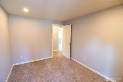 18217 NE 21st Street, Redmond, WA 98052 - Photo 12