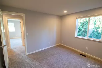 18217 NE 21st Street, Redmond, WA 98052 - Photo 14