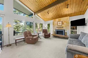 18216 77th St E, Bonney Lake, WA 98391 - Photo 12