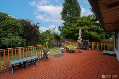 8906 10th Drive SE, Everett, WA 98208 - Photo 30
