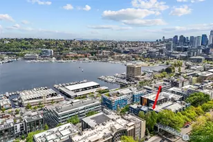 701 Galer St, Seattle, WA 98109 - Photo 32