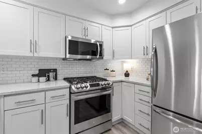 701 Galer Street #505, Seattle, WA 98109 - Photo 10