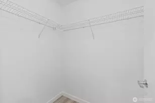 701 Galer St, Seattle, WA 98109 - Photo 14
