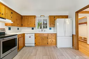 8424 97th St SW, Lakewood, WA 98498 - Photo 10