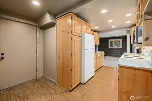 221 W Lakedale Dr, Ronald, WA 98940 - Photo 10