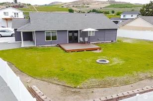 27 Jonagold Ln, Manson, WA 98831 - Photo 14