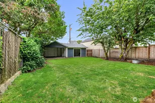 409 S 34th St, Tacoma, WA 98418 - Photo 22
