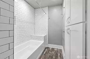 409 S 34th St, Tacoma, WA 98418 - Photo 28