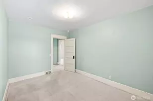 409 S 34th St, Tacoma, WA 98418 - Photo 34