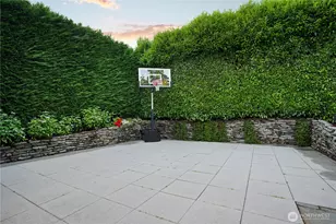 9632 Lake Washington Blvd NE, Bellevue, WA 98004 - Photo 38