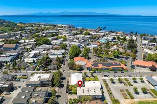 611 Bell St, Edmonds, WA 98020 - Photo 32