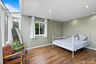 16917 SE 38th Pl, Bellevue, WA 98008 - Photo 18
