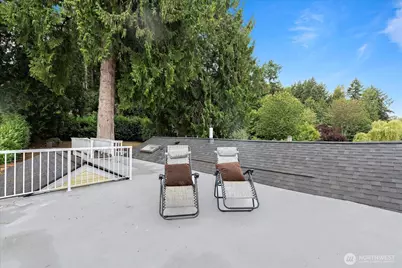 16917 SE 38th Place, Bellevue, WA 98008 - Photo 32
