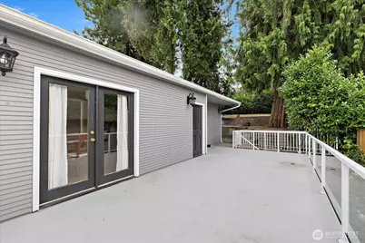 16917 SE 38th Place, Bellevue, WA 98008 - Photo 4