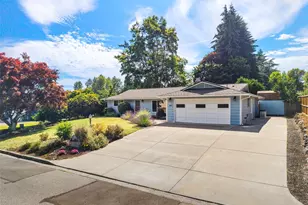 3611 Jack Pine Dr, Bremerton, WA 98310 - Photo 2