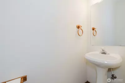 1649 NE Harvard Avenue, Keyport, WA 98345 - Photo 20