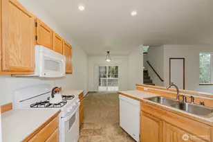 1649 NE Harvard Ave, Keyport, WA 98345 - Photo 14