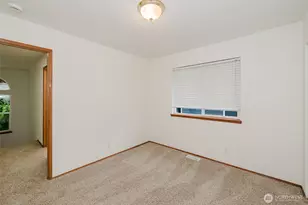 1649 NE Harvard Ave, Keyport, WA 98345 - Photo 24