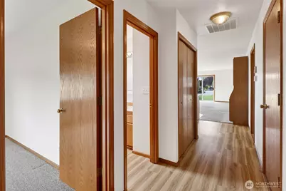 714 19th Street #A, Lynden, WA 98264 - Photo 4