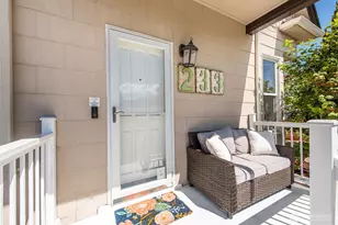 233 E 9th St, Port Angeles, WA 98362 - Photo 2
