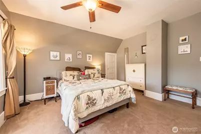 233 E 9th St, Port Angeles, WA 98362 - Photo 26