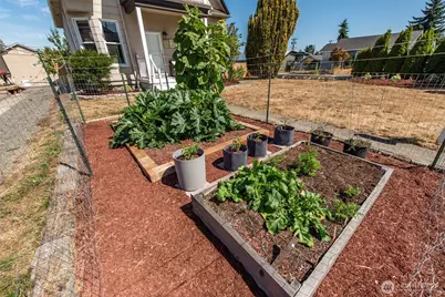 233 E 9th St, Port Angeles, WA 98362 - Photo 34