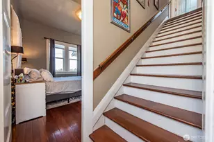 233 E 9th St, Port Angeles, WA 98362 - Photo 18