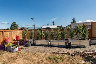 233 E 9th St, Port Angeles, WA 98362 - Photo 38