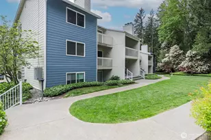 9494 Redmond Woodinville Road NE, Redmond, WA 98052 - Photo 1