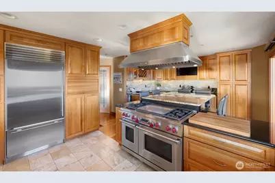 13705 68th Avenue W, Edmonds, WA 98026 - Photo 22